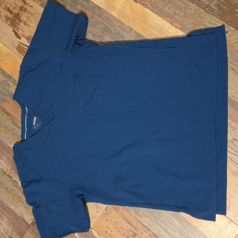 WI23 Navy Blue Scrub‎ Top Womens Size Medium